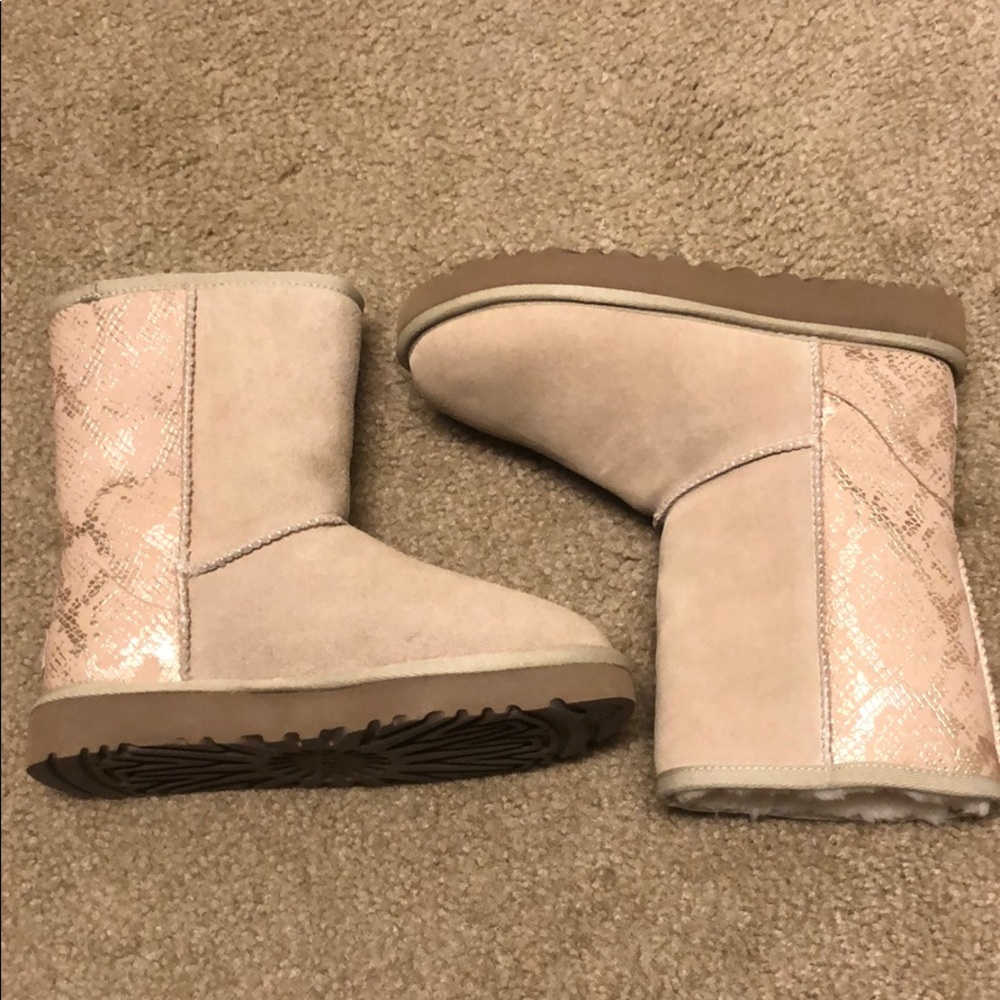 UGG METALLIC SNAKE GOLD BOOTS